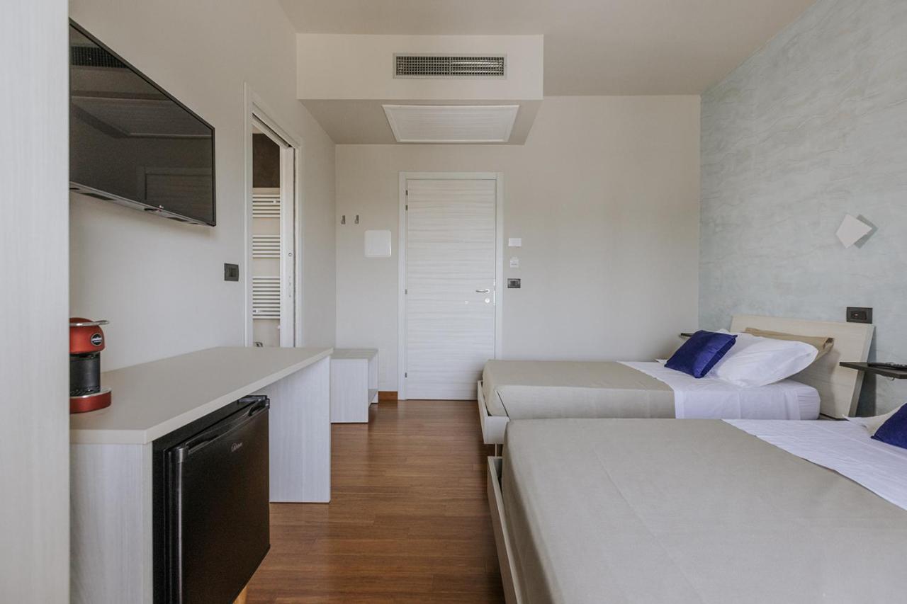 Apulia Blue Apartements & B&B バーリ エクステリア 写真