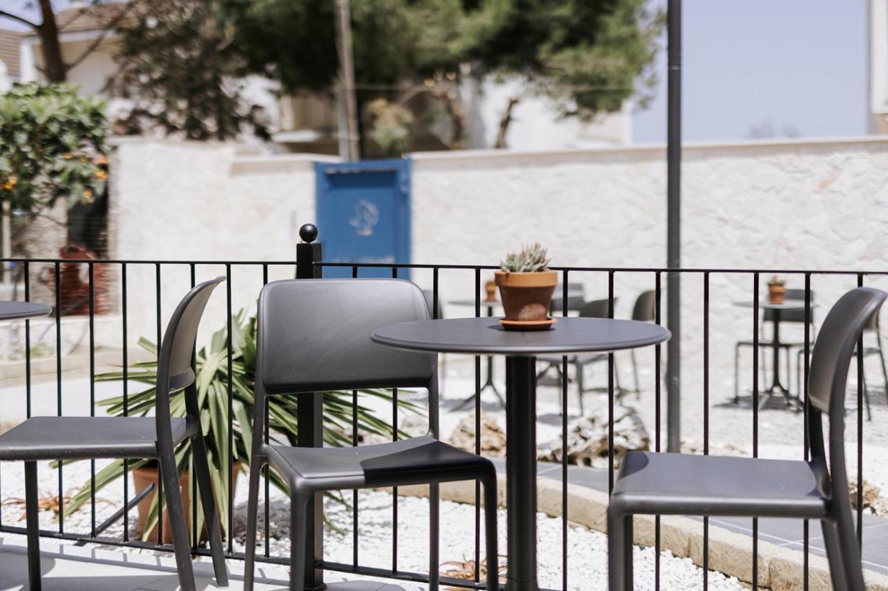 Apulia Blue Apartements & B&B バーリ エクステリア 写真