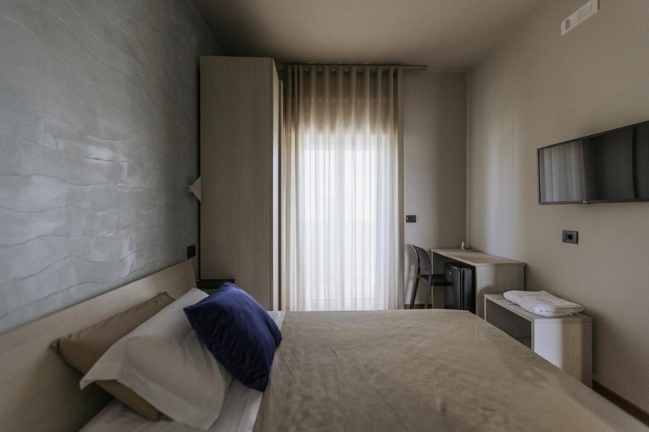 Apulia Blue Apartements & B&B バーリ エクステリア 写真